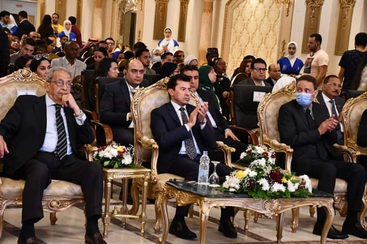 وزير الرياضة يشهد افتتاح فعاليات منحة ناصر للقيادة الدولية في نسختها الثالثة