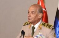وزير الدفاع والإنتاج الحربى يكرم قادة القوات المسلحة المحالين للتقاعد