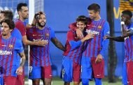 كومان يكشف عن قائمة برشلونة للمشاركة في دوري أبطال أوروبا 