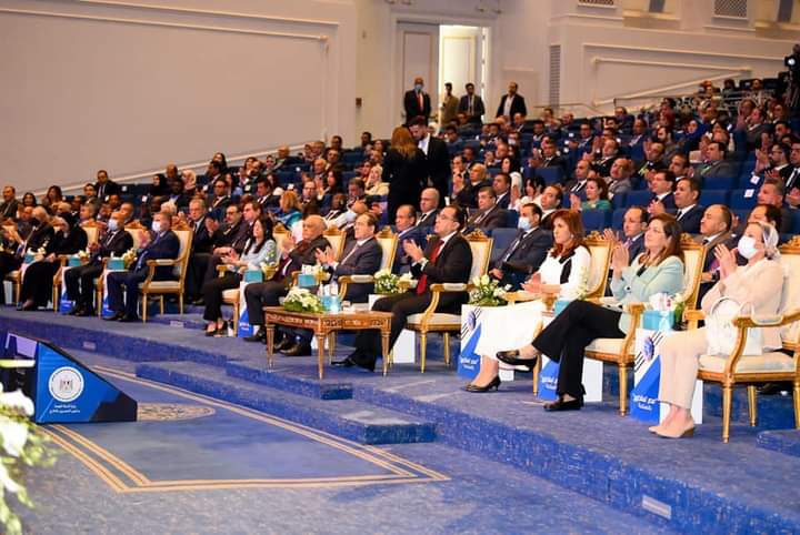 إفتتاح فاعليات مؤتمر مصر تستطيع بالصناعة
