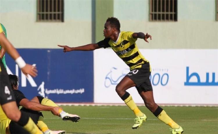 لاعب دجلة السابق.. تعرف على مسيرة اللاعب الاحترافية بعد انضمامه للزمالك