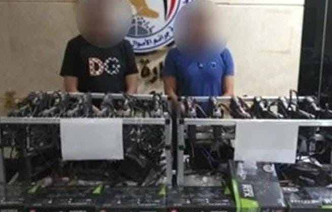 ضبط أكبر تشكيل عصابي تخصص في ترويج العملات الافتراضية