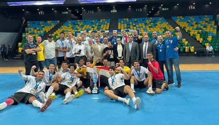 وزير الرياضة يهنئ شباب اليد بالحصول على لقب البطولة الأفريقية لكرة اليد برواندا