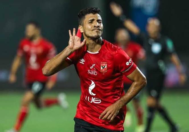 الأهلي يتحرك لتسويق محمد شريف بعد علمه بمفاوضاته مع الزمالك