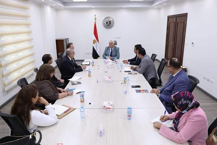 وزير التعليم العالى يلتقي وفد الوكالة الأمريكية للتنمية الدولية