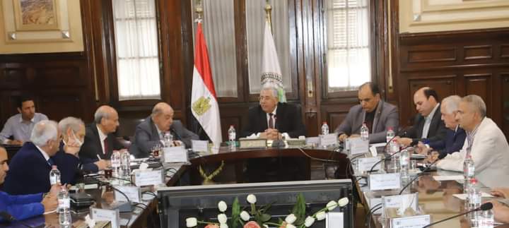 وزير الزراعة يبحث مع المصدرين سبل تعزيز الصادرات الزراعية المصرية 