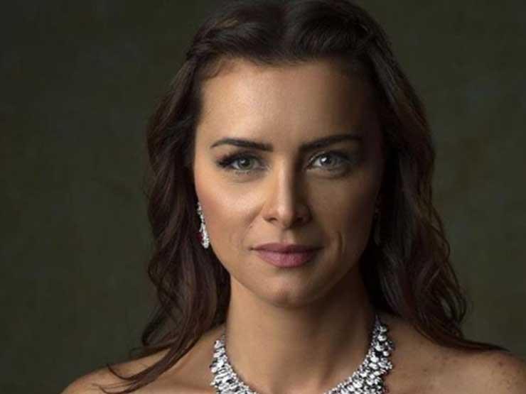 نور البنانية تشارك في مسلسل 
