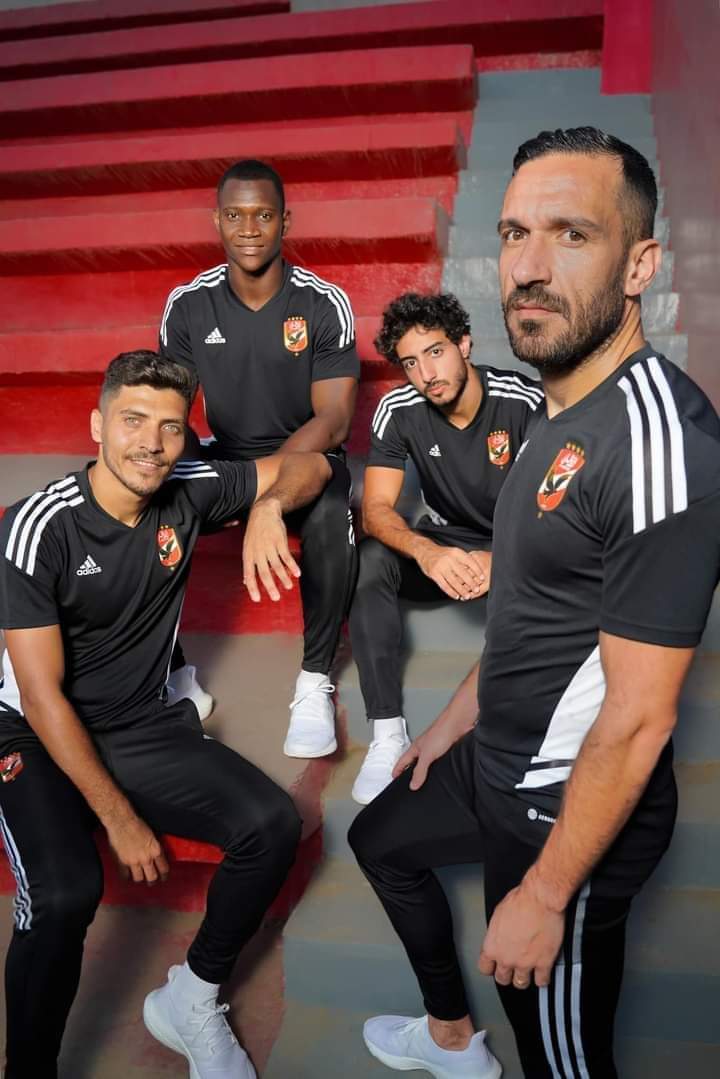 الكشف عن قميص الأهلي الاحتياطي