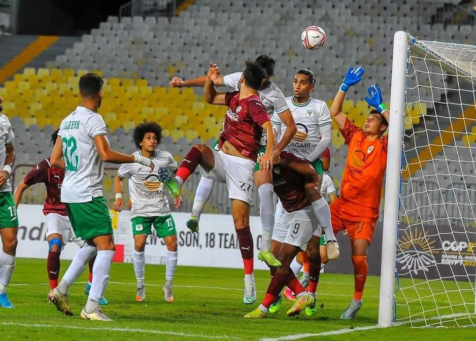 سيراميكا يكتسح المصري بثلاثية نظيفة في الدوري 