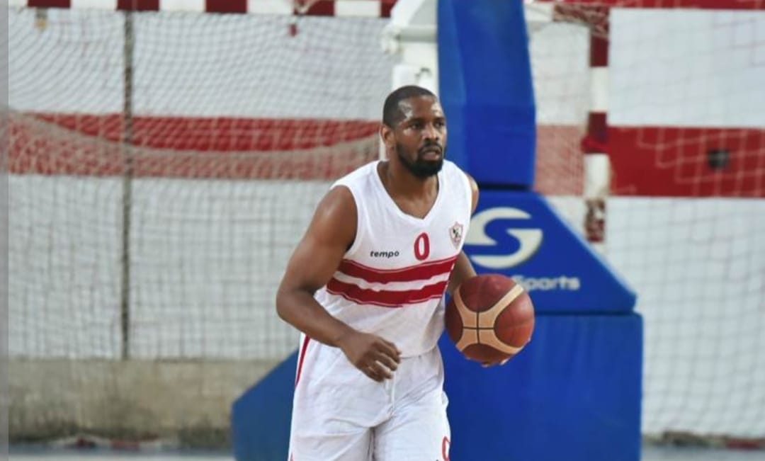 لاعب السلة بالزمالك يهدد برحيل خلال ساعات.. اعرف السبب