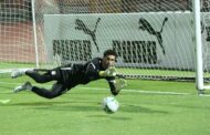 حارس عرين الزمالك يفجر مفاجأه بشأن خفض راتبه السنوي