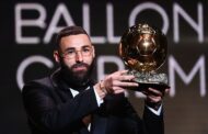 أول تعليق من كريم بنزيما بعد تأكد غيابه عن كأس العالم