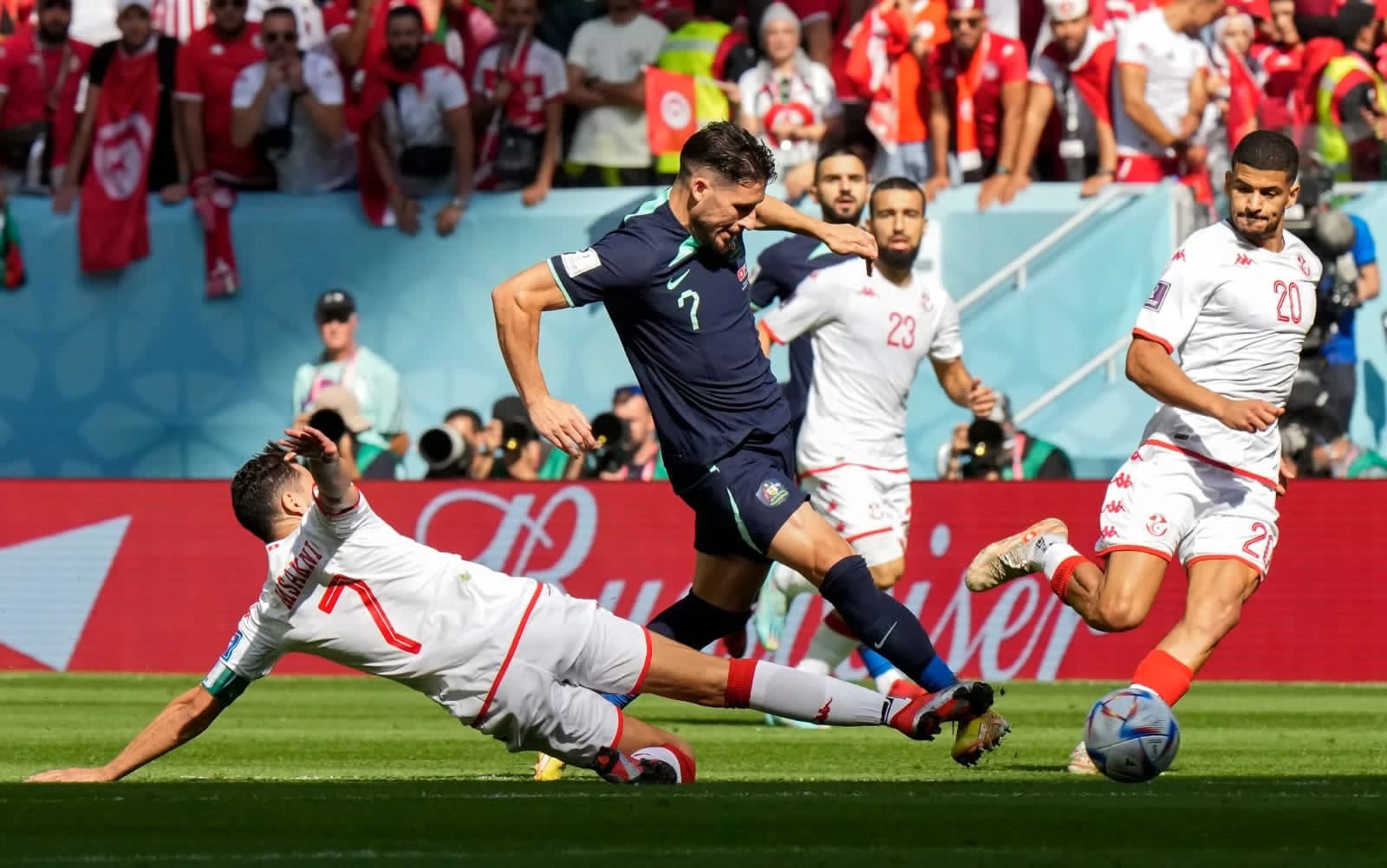 كأس العالم.. تونس تسقط أمام أستراليا بهدف دون رد 