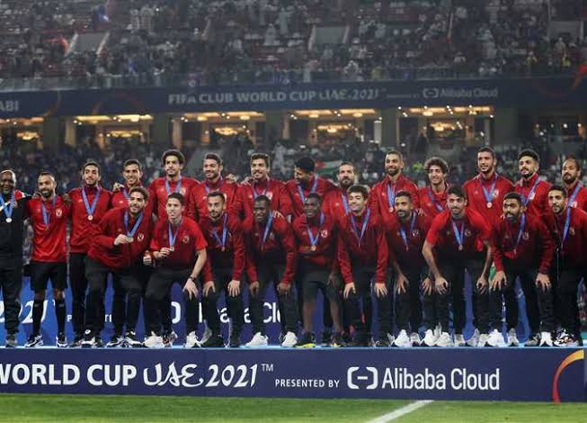 بداية بتتويج عالمي ونهاية بآخر محلي.. حصاد النادي الأهلي خلال عام 2022