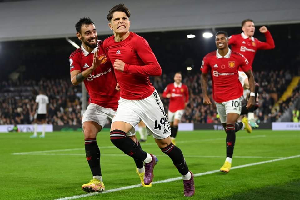 عودة الدوري الانجليزي.. موعد مباراة مانشستر يونايتد ضد نوتينجهام فورست