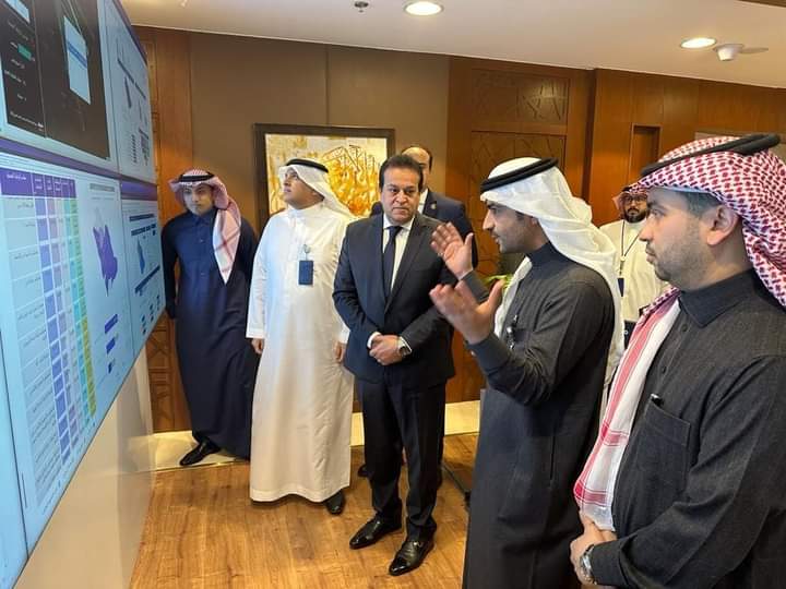 وزير الصحة يتفقد مجلس الضمان الصحي والمركز السعودي لاعتماد المنشآت الصحية