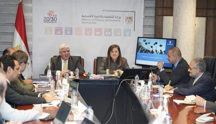 وزيرا التخطيط والتعليم العالي يناقشان الملفات المشتركة