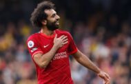 صلاح يُزين القائمة المبدئية لجائزة أفضل لاعب في العالم من الفيفا 