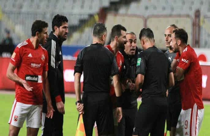 لهذا السبب.. لجنة المسابقات تقرر تغريم الأهلى مبلغ مالي