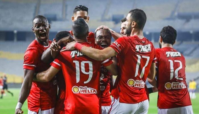 نجم الأهلي ينتقل إلى صفوف سموحة على سبيل الإعارة