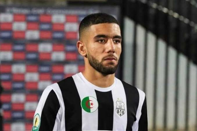 أول تعليق من أحمد القندوسي بعد إنضمامه للأهلي