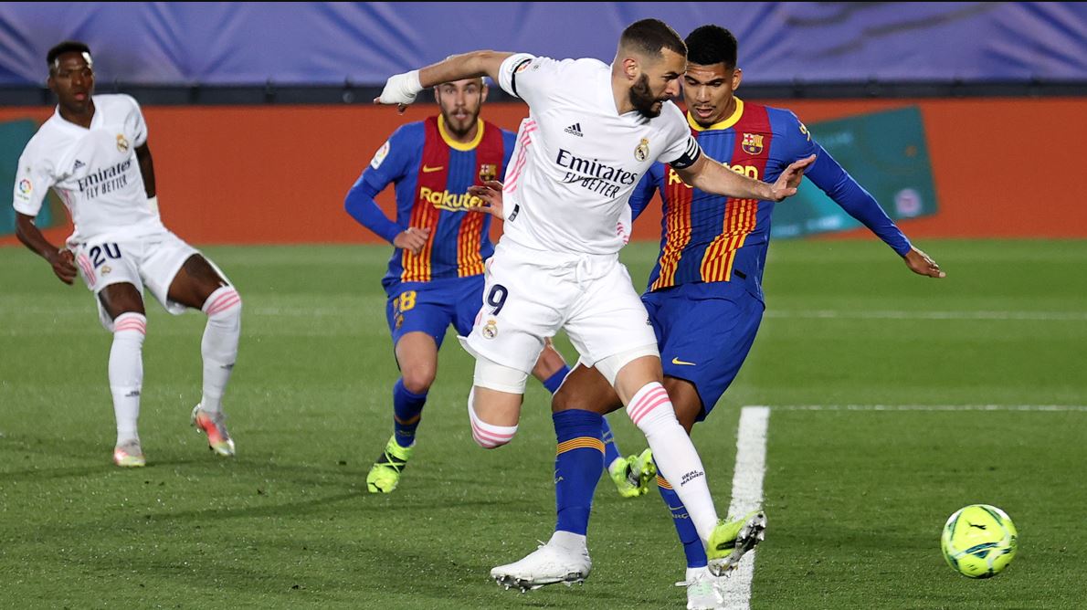 كلاسيكو ناري.. موعد مباراة برشلونة أمام ريال مدريد في نهائي كأس السوبر الإسباني