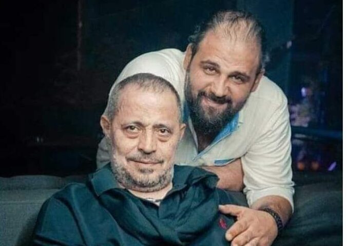 بحالة من الحزن والبكاء.. جورج وسوف يتقبل عزاء نجله وديع