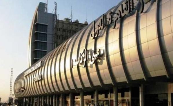 ضبط راكب بحوزته منظارا يتم تركيبه على سلاح ناري وقطع لتثبيته و 5 علب طلق رش