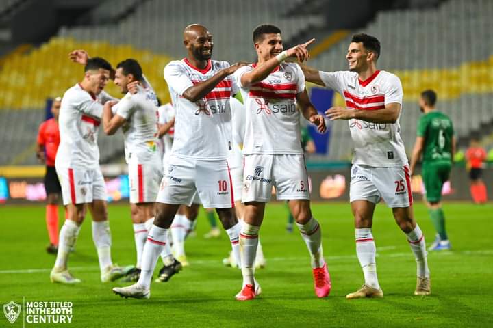 لاعبي الزمالك يتعرضون للأهانة من الجماهير بعد الخسارة أمام بلوزداد