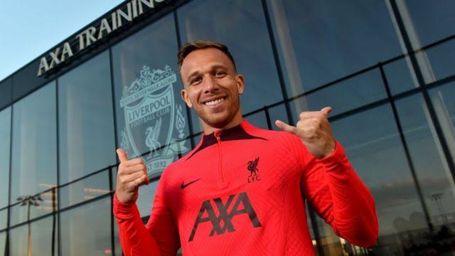 تقارير تكشف موقف ليفربول من تفعيل بند شراء آرتر ميلو