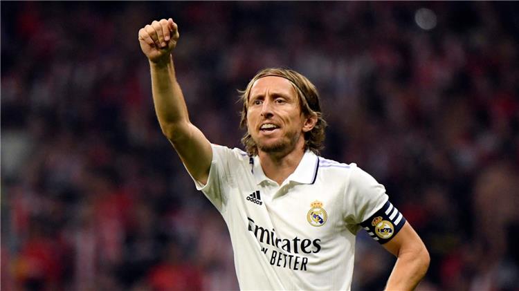 بعد إهتمام الدوري السعودي بمودريتش... تعرف علي أرقامه مع ريال مدريد 