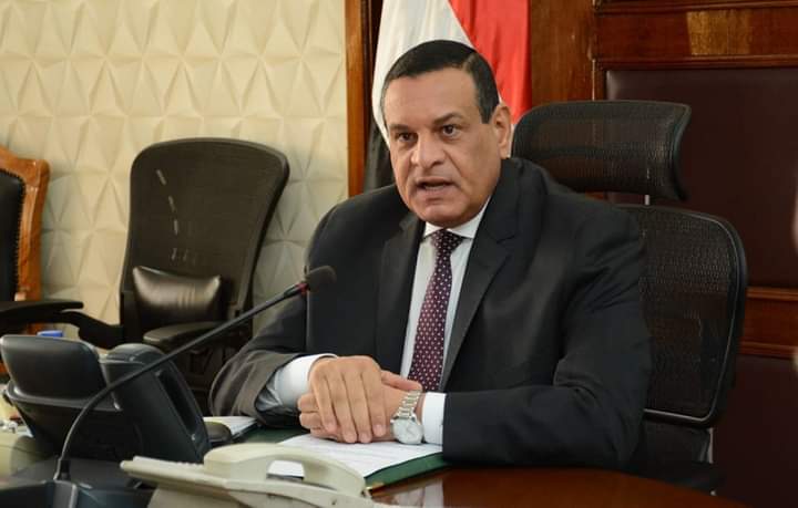 وزير التنمية يوجه المحافظات بإستمرار تطبيق المواعيد الصيفية لفتح وغلق المحال التجارية والمطاعم