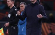 تصريحات تين هاج بعد التعادل أمام إشبيلية بالدوري الأوروبي