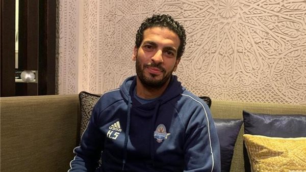 ″لم يقم الحكم بحماية لاعبينا″.. المدير الرياضي لبيراميدز يهاجم محمود البنا