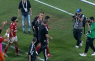 فحوصات طبية لنجم الأهلي بعد إصابته فى لقاء السوبر