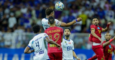 الهلال يسقط أمام العدالة بثنائية في الدوري السعودي