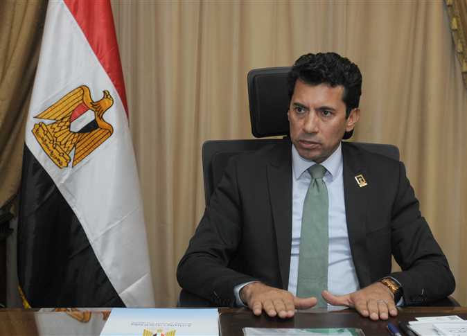 وزير الشباب والرياضة يتحدث عن لقاء السوبر المصري بالإمارات