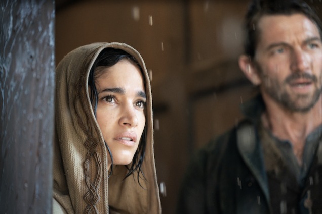 نتفليكس تكشف عن الصور الأولى من فيلم Rebel Moon