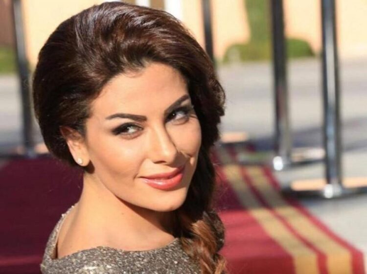 صبا مبارك تتألق بإطلالة كاجوال في أحدث ظهور لها