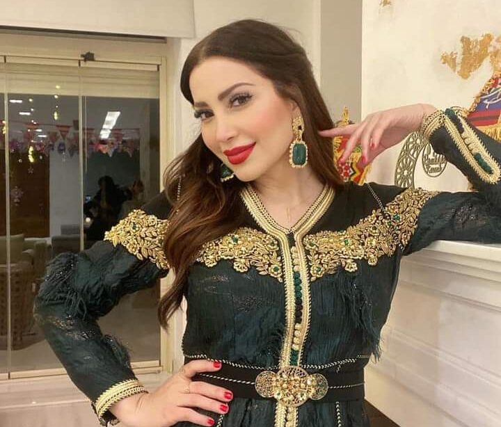 بقفطان مغربي مثير.. نسرين طافش تبهر جمهورها بإطلالة جذابة