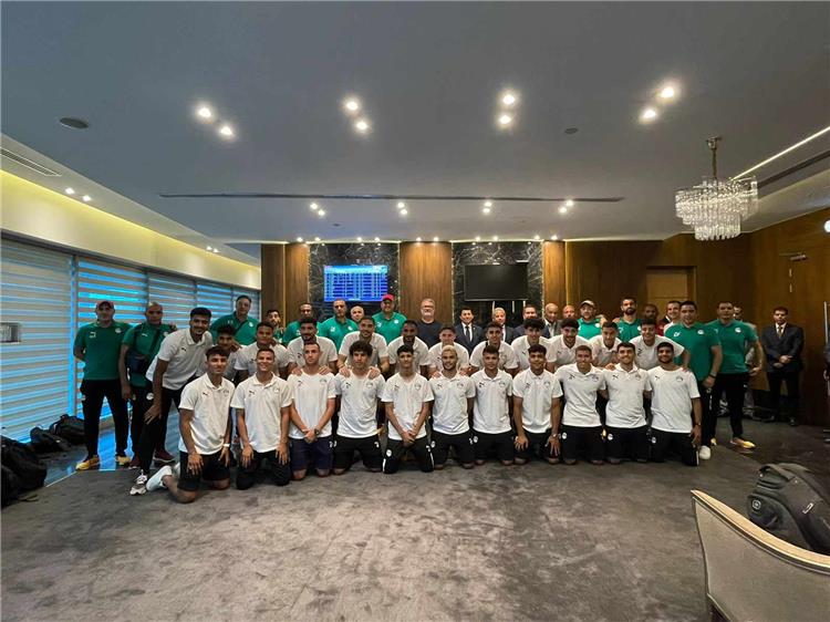 وزير الرياضة يستقبل بعثه المنتخب الأولمبي.. ويوجه رسالة للاعبين بعد التأهل للأولمبياد