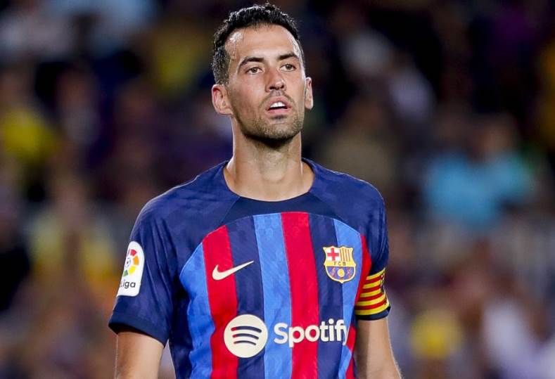 لتعويض رحيل بوسيكيتس.. برشلونة يضع عينه على ثنائي جديد من الدوري الإسباني