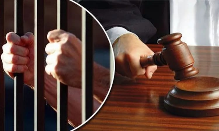 المشدد 10 سنوات لعامل حاز مواد مخدرة بقصد الاتجار في الشرقية
