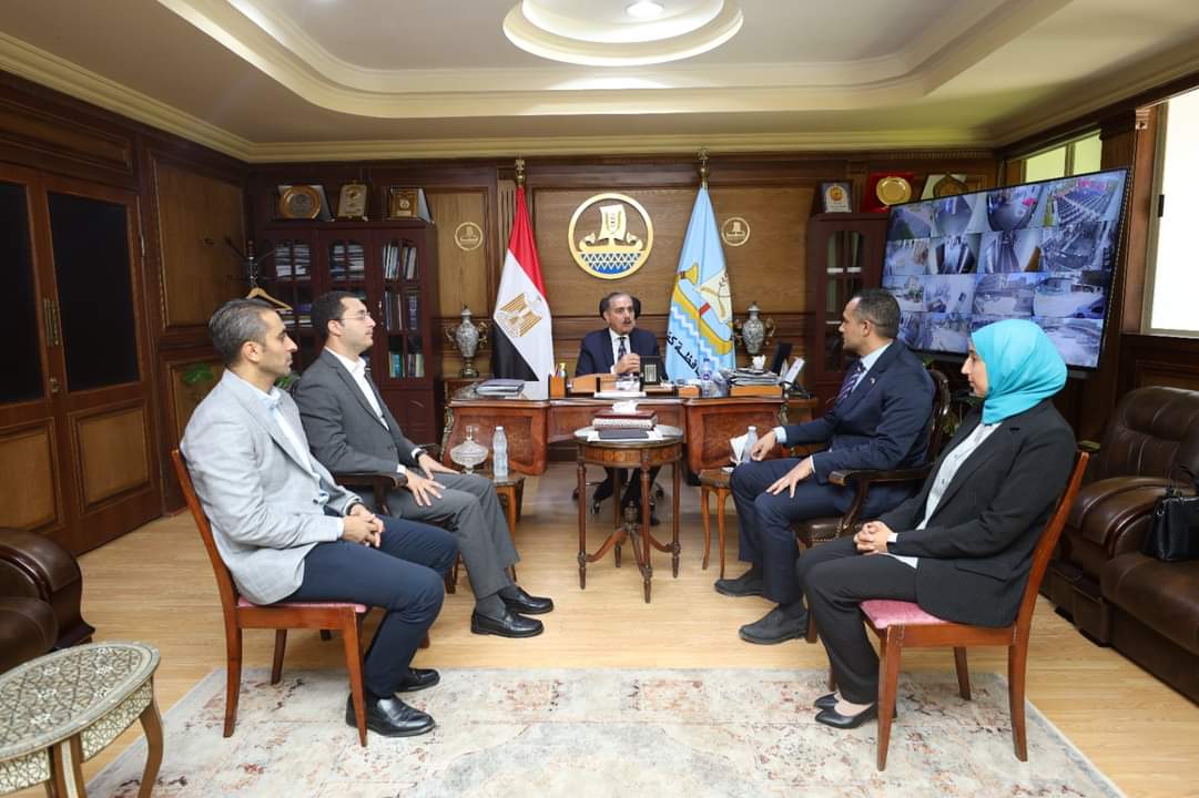 محافظ كفر الشيخ يبحث سبل التعاون مع وفد مؤسسة 