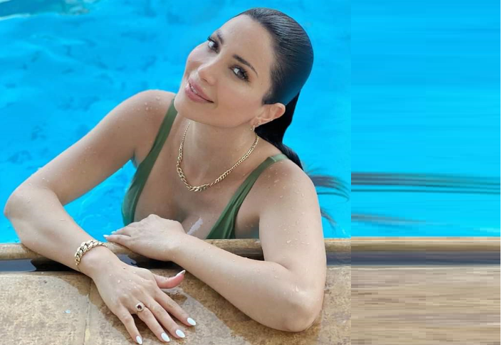 نسرين طافش تستمتع بإجازتها مع بنات أختها في الساحل الشمالي