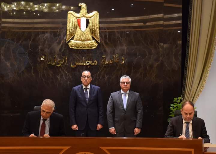 رئيس الوزراء يشهد توقيع عقد إنشاء مصنع إطارات بطاقة إنتاجية 7 ملايين إطار سنويًا