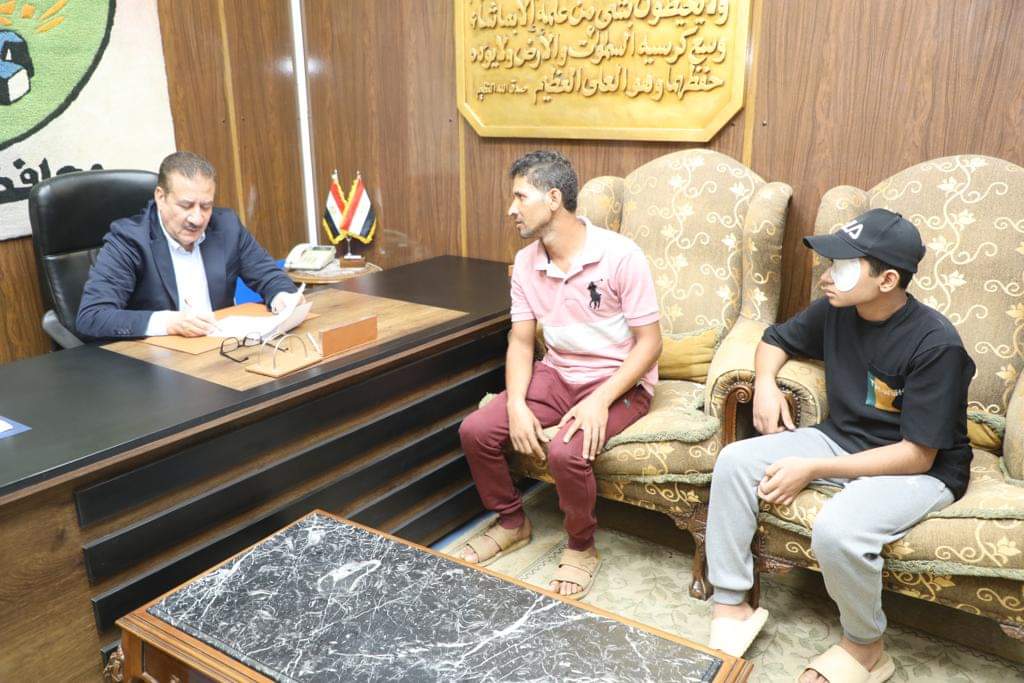 محافظ المنوفية يوافق على صرف مساعدة مالية لأبناء المحافظة