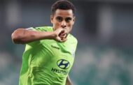 الاهلي يتمسك بسوزا.. تعرف على خطة التعاقد مع البرازيلي