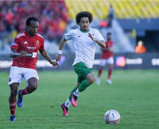 الكشف عن حكم مباراة الأهلي والمصري في الدوري