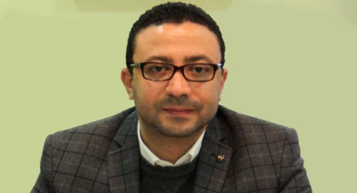 الناقد الفني محمد عبد الخالق: 